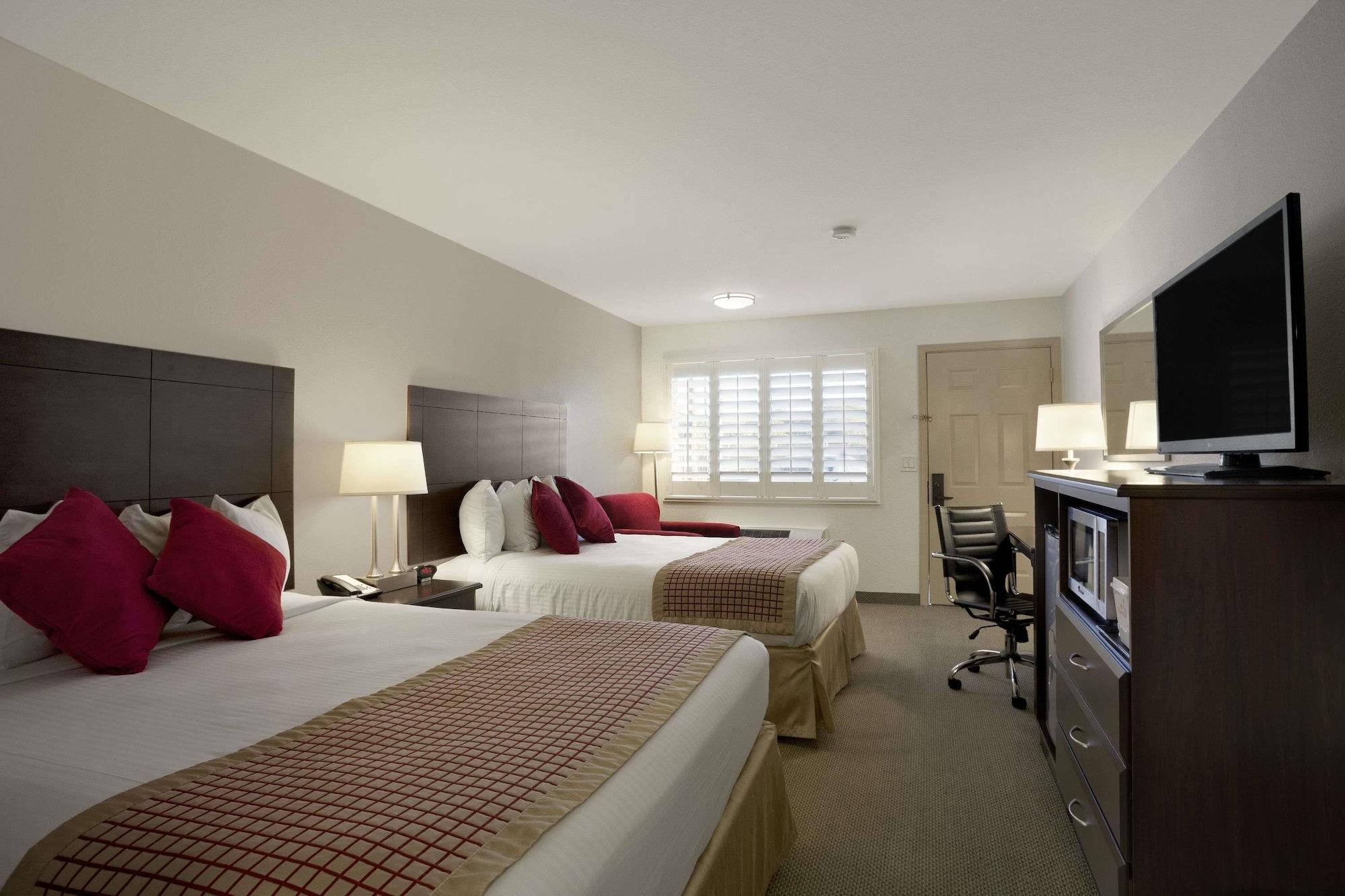 Infinity Inn & Suites Tempe Εξωτερικό φωτογραφία