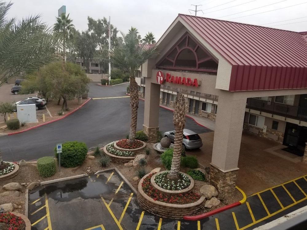 Infinity Inn & Suites Tempe Εξωτερικό φωτογραφία