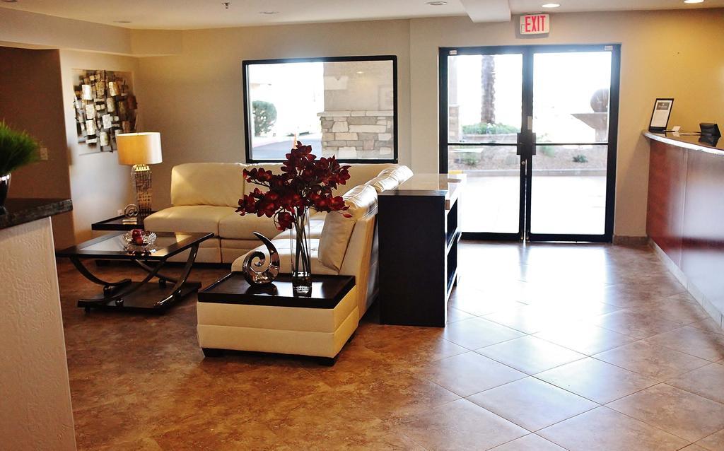 Infinity Inn & Suites Tempe Εξωτερικό φωτογραφία